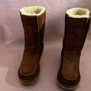 Women Australia UGG Boiley High Ankle Boots Size 6M Brown Suede